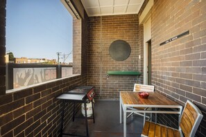 Terrace/patio - Granville Hotel (Granville)