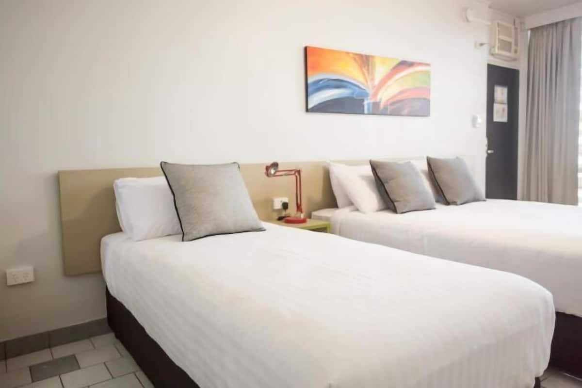 Minibar, desk, iron/ironing board, bed sheets