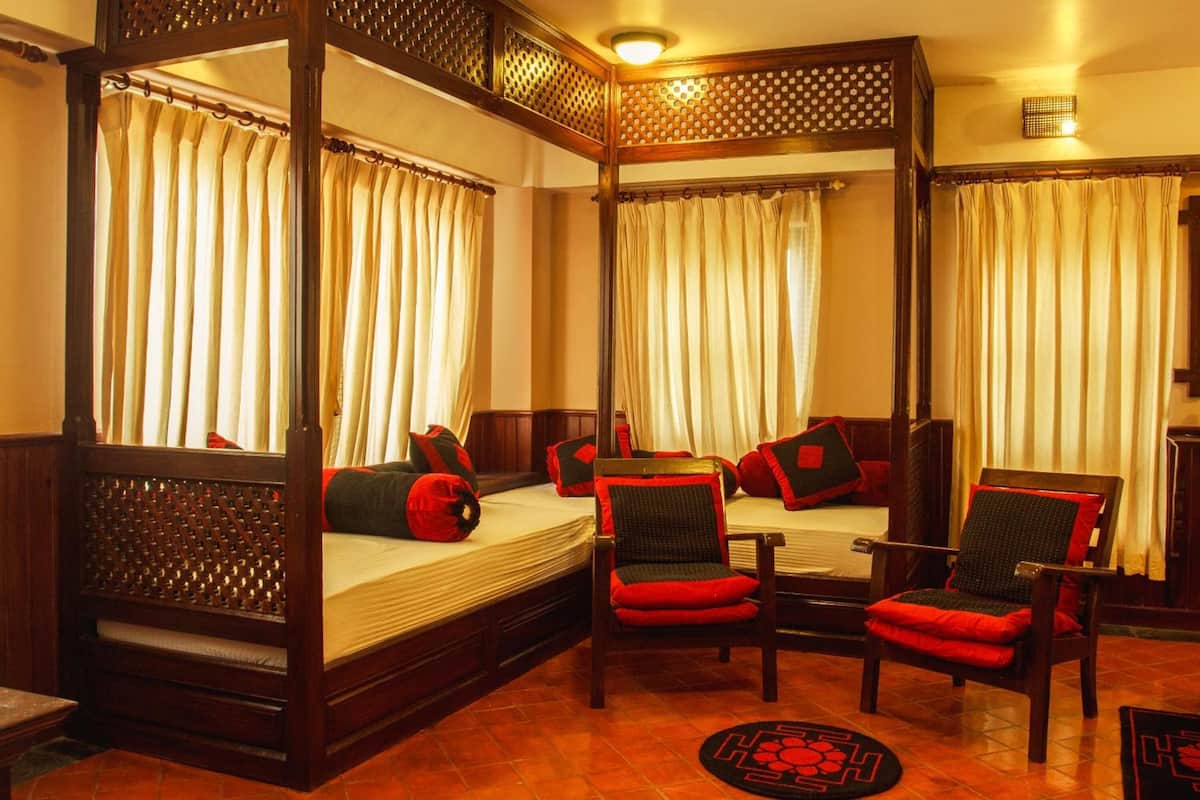 Family Room | Premium bedding, minibar, in-room safe, desk
