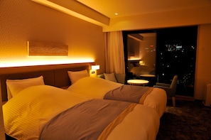 In-room safe, free WiFi