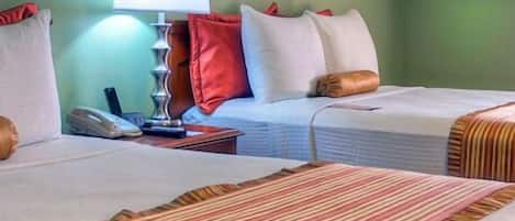 Setrika/meja setrika, Wi-Fi gratis, dan seprai linen