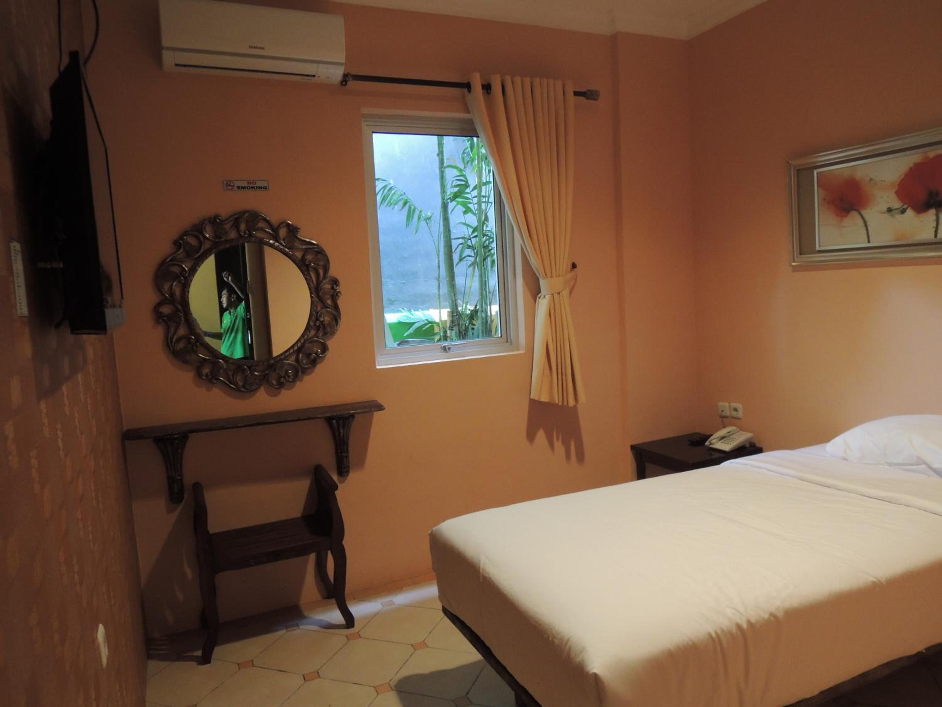 Single Room, 1 Single Bed | Ropa de cama de alta calidad, caja fuerte, escritorio