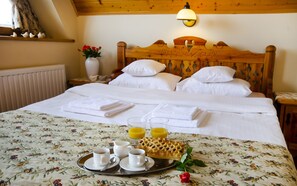 Standard Triple Room - Zakopiański Dwór (Zakopane)