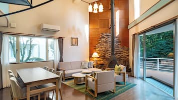 (No pets allowed) Renewal Executive Room, Non Smoking (Do not include Child 0~3 years old when book)