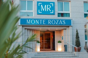 Front of property - Hotel Monte Rozas (Las Rozas de Madrid)