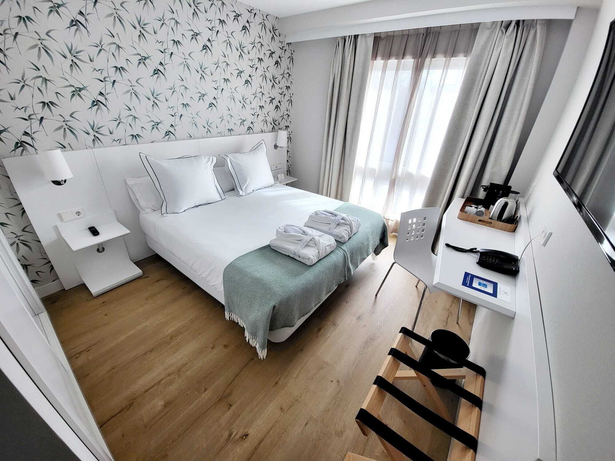 Superior Double Room | Desk, laptop workspace, blackout curtains, iron/ironing board