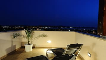 Studio, terrasse, vue mer | Balcon