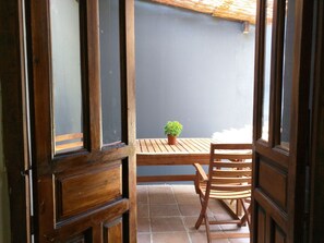 House, 1 Bedroom | Terrace/patio