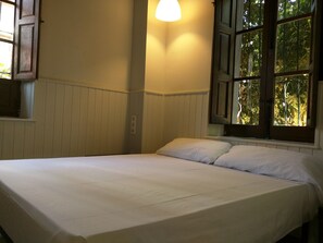 House, 1 Bedroom