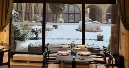 Hotel Real Colegiata San Isidoro