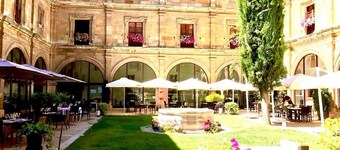 Hotel Real Colegiata San Isidoro