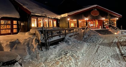 Skjerdingen HĂžyfjellshotel