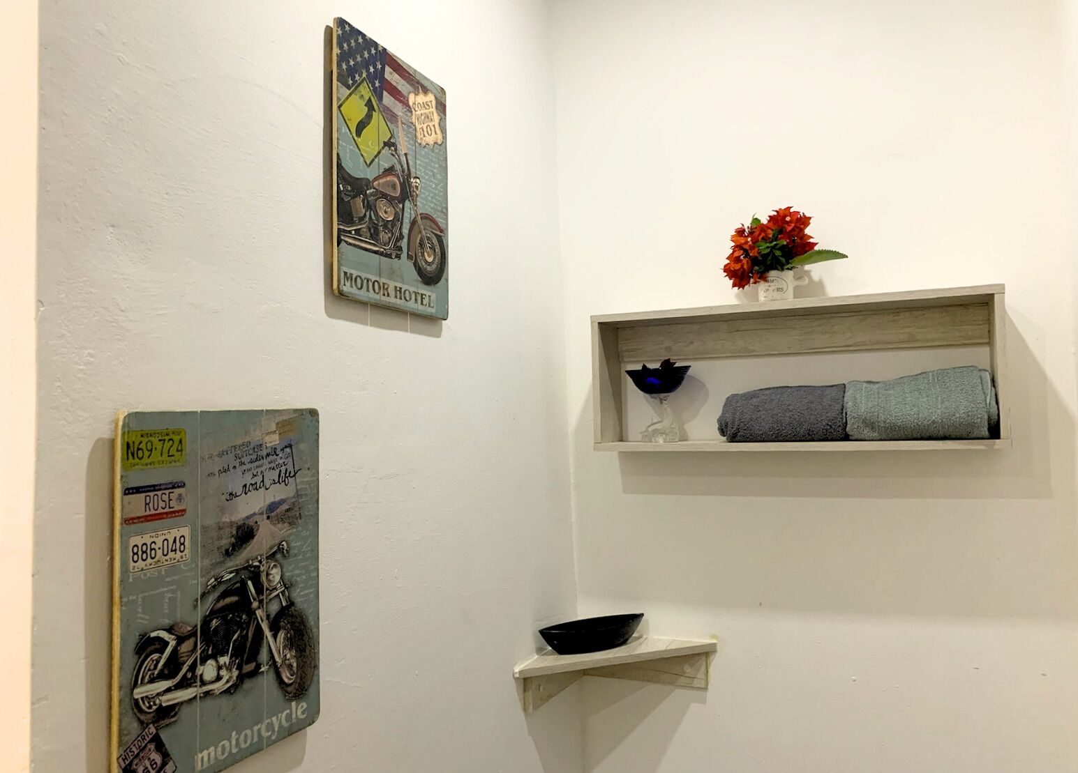 Photo - Pacific Coast Hotel