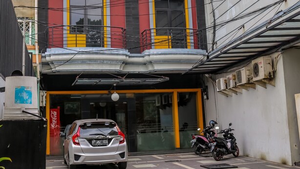 Exterior - NIDA Rooms Mangga Besar 49A at Belvena Hotel Mangga Dua (Jakarta)