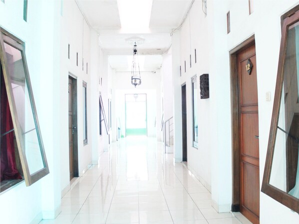 Hallway - NIDA Rooms Seturan Raya Tugu Jogja at Setra House (Depok)
