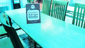 Dining - NIDA Rooms Seturan Raya Tugu Jogja at Setra House (Depok)