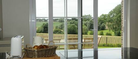 舒适独立别墅 | 私人厨房 | 烤箱、洗碗机、厨具/餐具