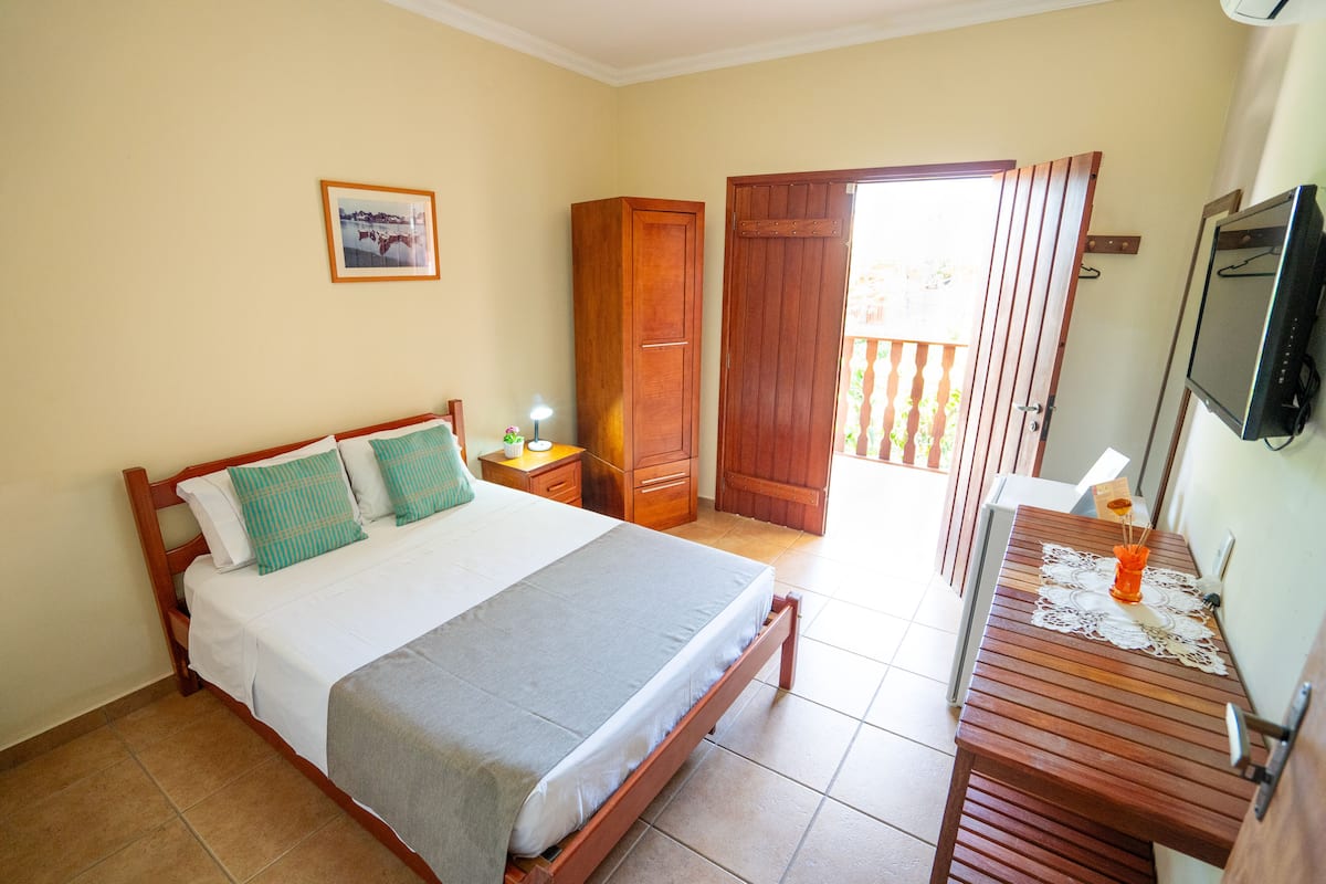 Habitación doble estándar | Minibar, wifi gratis y ropa de cama