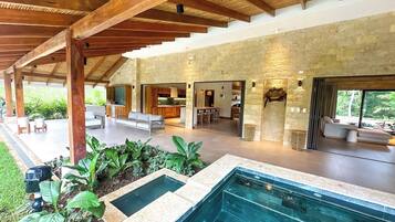 Hacienda Cercone | Terrace/patio