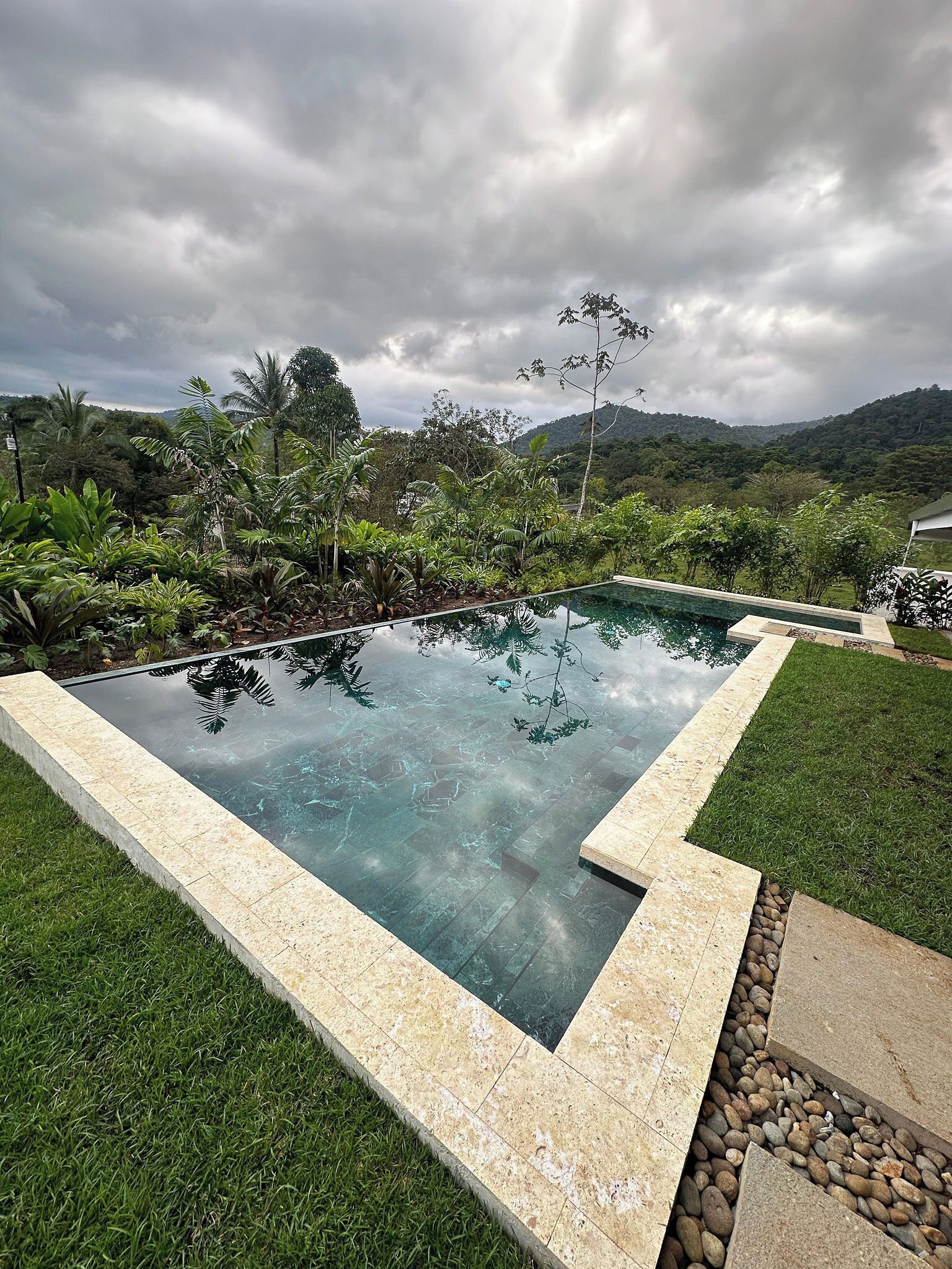 Hacienda Cercone | Área de estar | Smart TV 43 polegadas com canais via satélite, TV, pisos aquecidos