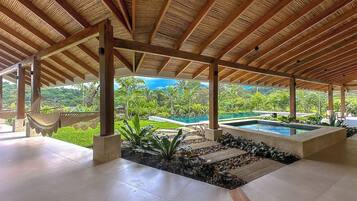 Hacienda Cercone | Terraza o patio