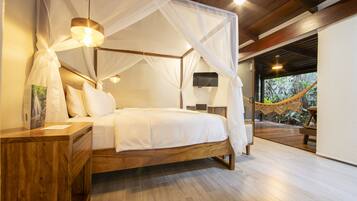 Premium bedding, down comforters, individually decorated, desk