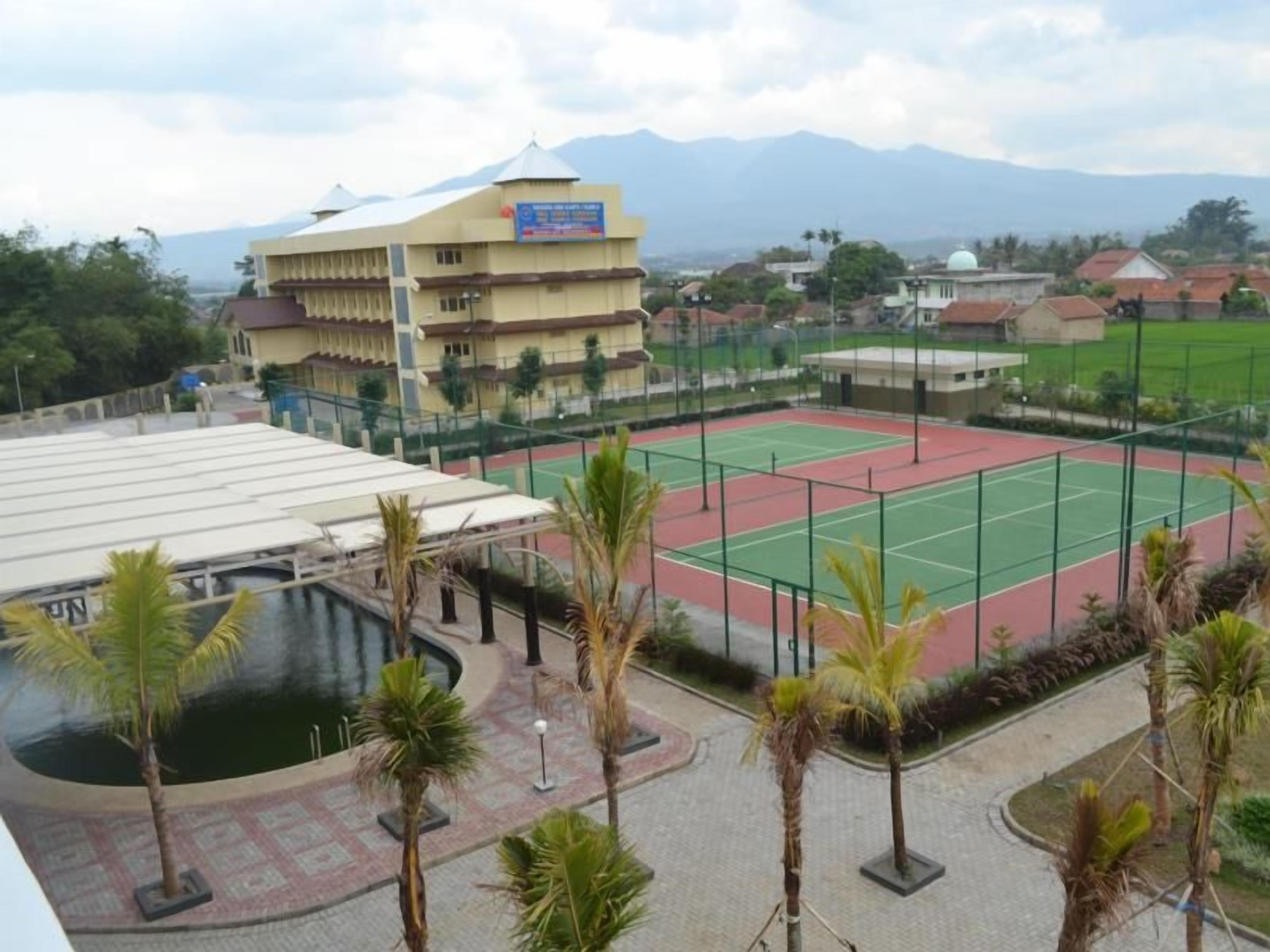 Sport court