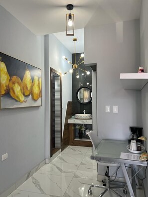 豪華公寓, 1 間臥室 | 羽絨被、迷你吧、熨斗/熨衣板、免費無線上網