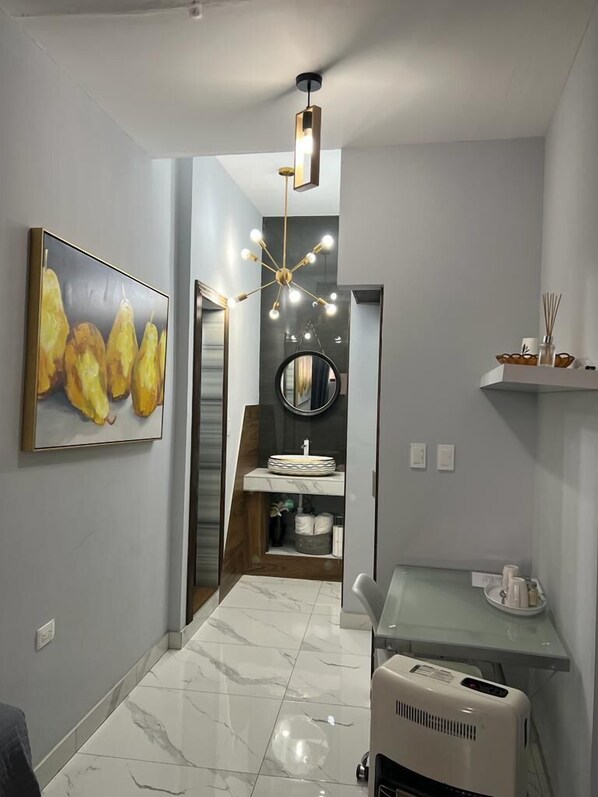 豪華公寓, 1 間臥室 | 羽絨被、迷你吧、熨斗/熨衣板、免費無線上網