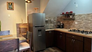 Departamento Deluxe, 1 habitación | Cocina privada