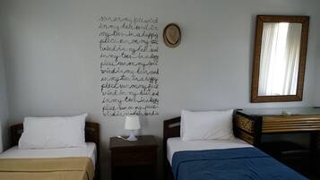 Huone ( 2 ) | Ilmainen kiinteä internetyhteys, vuodevaatteet