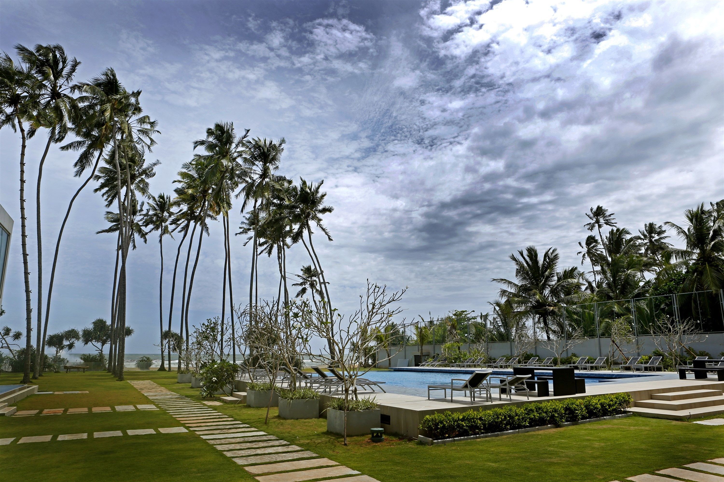 Ngoại thất