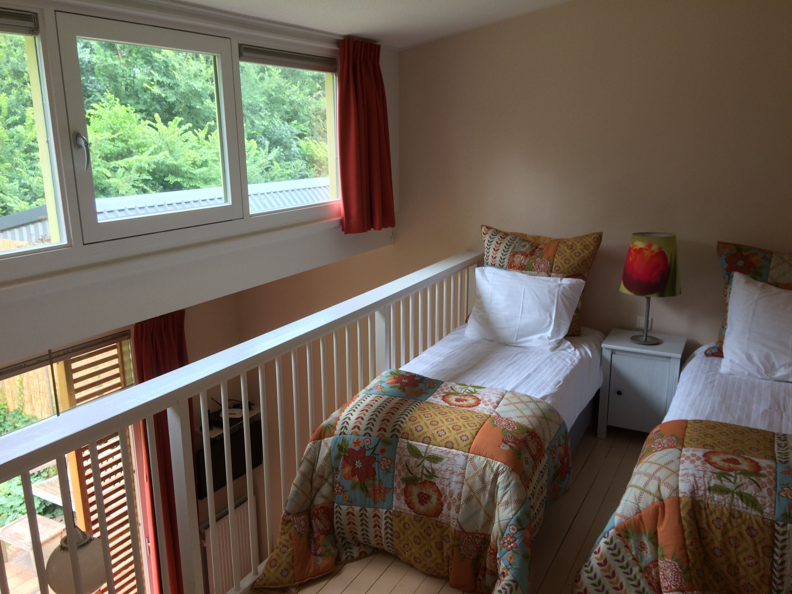 apartment, 1 bedroom (de tulp) | minibar, individually decorated, desk, free cots/infant beds