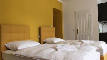 Studio, 1 Bedroom, Kitchen | Premium bedding, desk, soundproofing, free WiFi