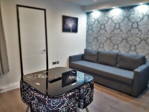 Superior Apartment, 1 Bedroom (Sleeps 4) | Living area | Flat-screen TV - Imperial Court Suites (London)