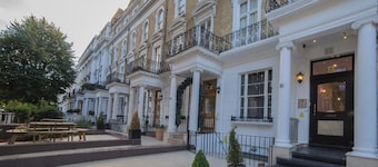 Imperial Court Suites