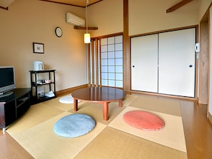 Japanese Western Style Room - Kuri, Daidai with Semi Open Air Bath | Free WiFi, bed sheets - Spa Greenness (Kokonoe)