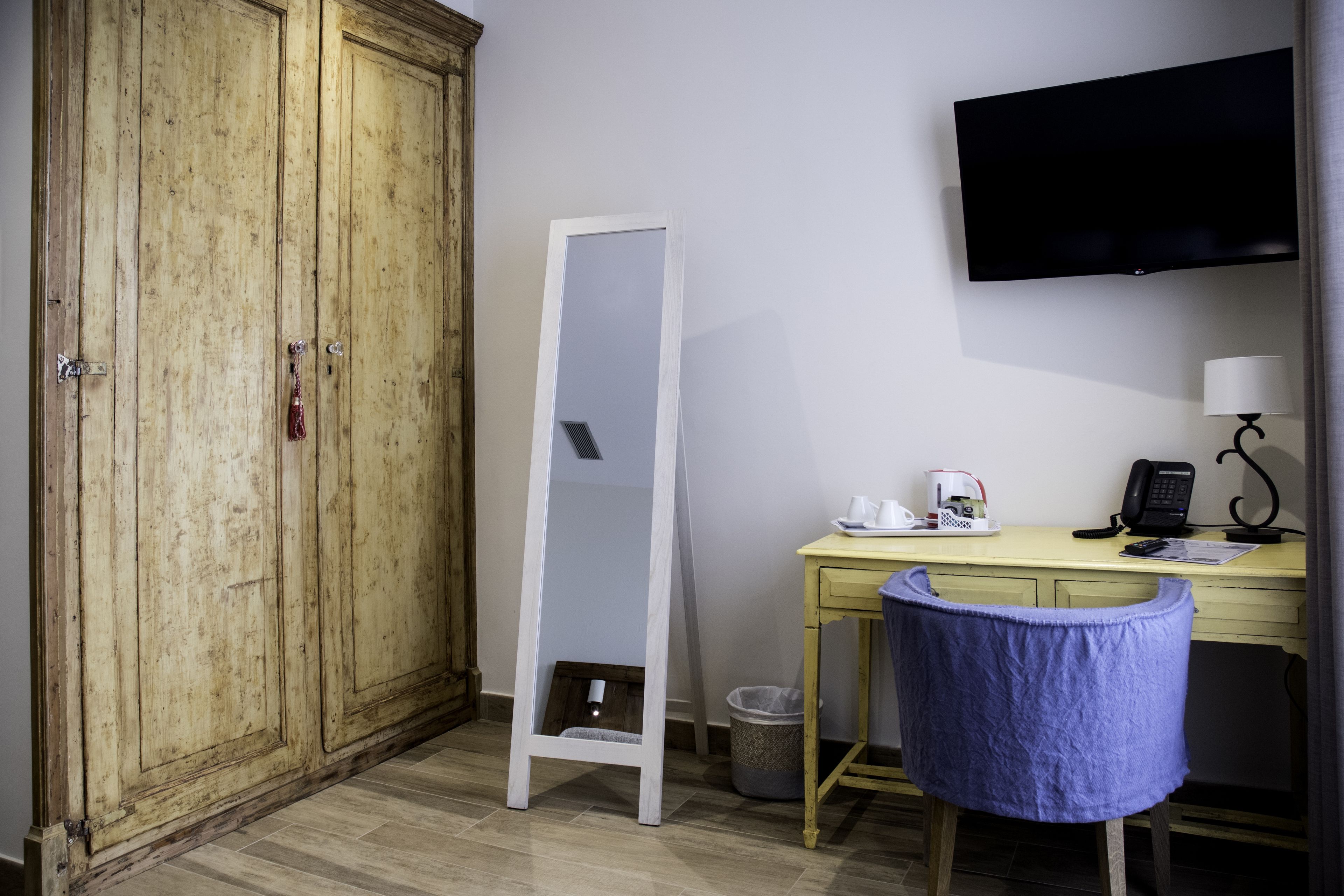 superior room | 1 bedroom, premium bedding, in-room safe, individually decorated