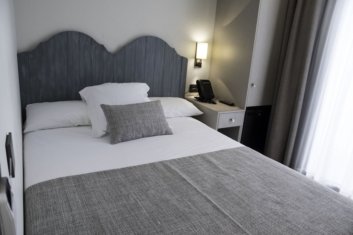 Single Room | 1 bedroom, premium bedding, in-room safe, individually decorated
