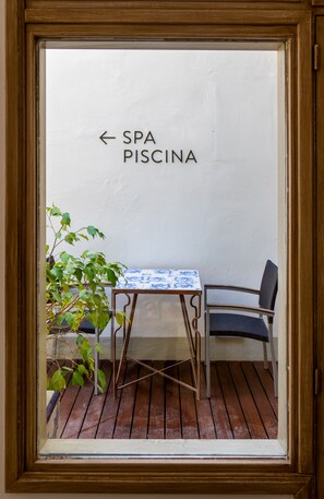 Interior entrance - Hotel Sa Voga (Arenys de Mar)