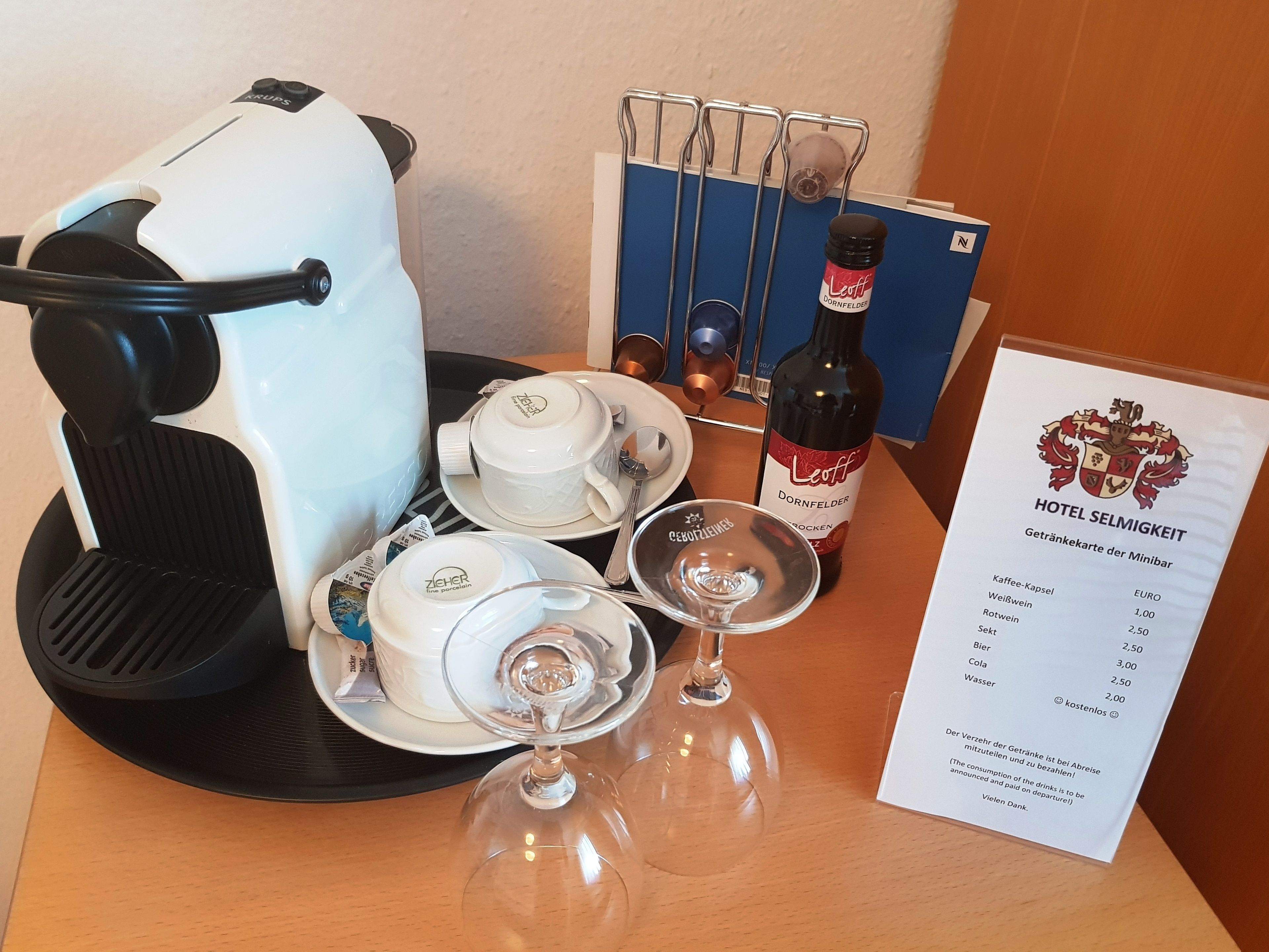 fridge, electric kettle