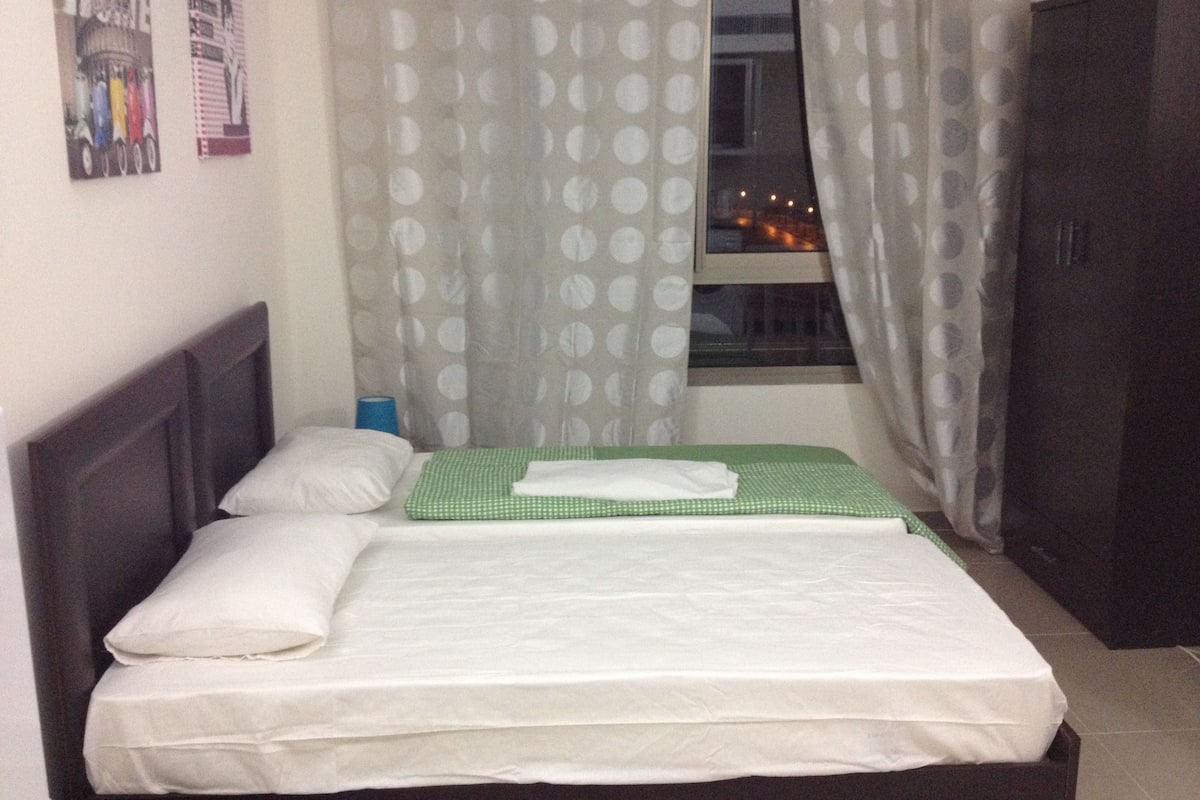 华丽开间, 海景, 海滨 | 高档床上用品、办公桌、熨斗/熨衣板、免费 WiFi