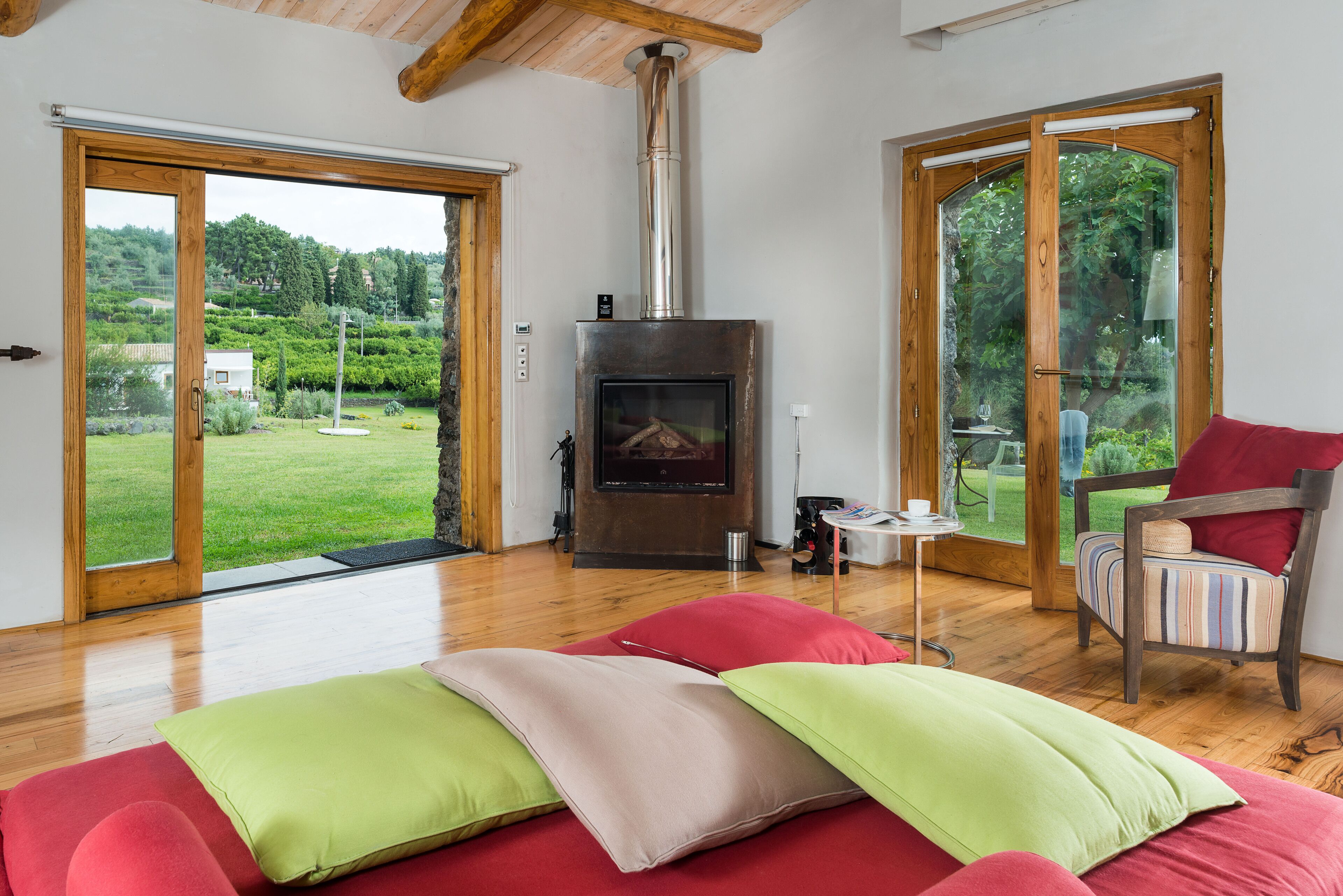 Pool Villa | Luxe beddengoed, een minibar, een kluis op de kamer