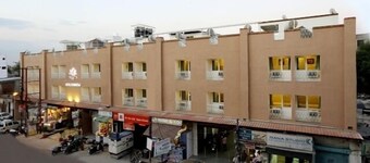 Hotel Rainbow