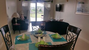 In-room dining - Fern Court Apartment With Oceanic View (St. Ann's Bay)