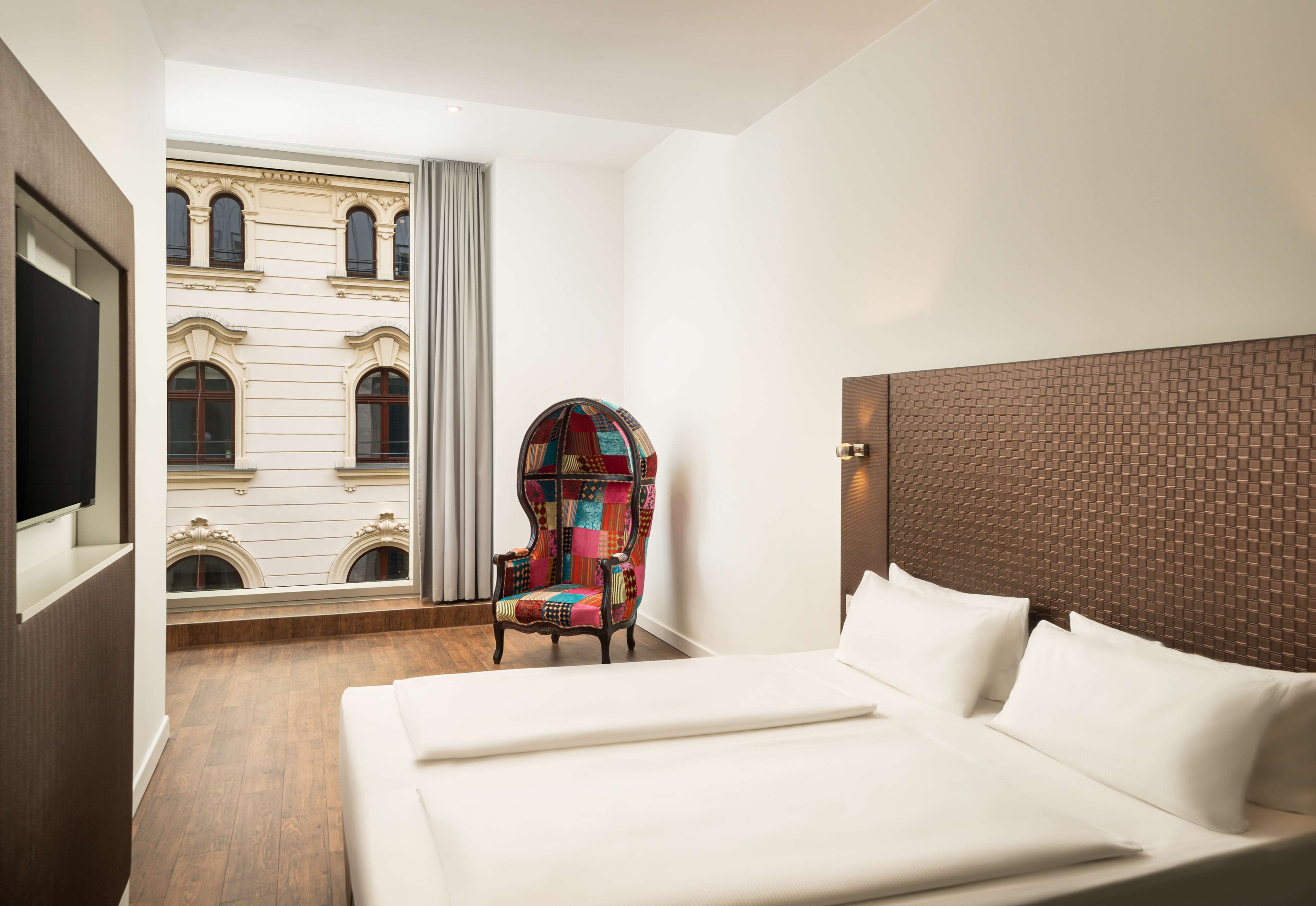 standard triple room | in-room safe, desk, soundproofing, iron/ironing board