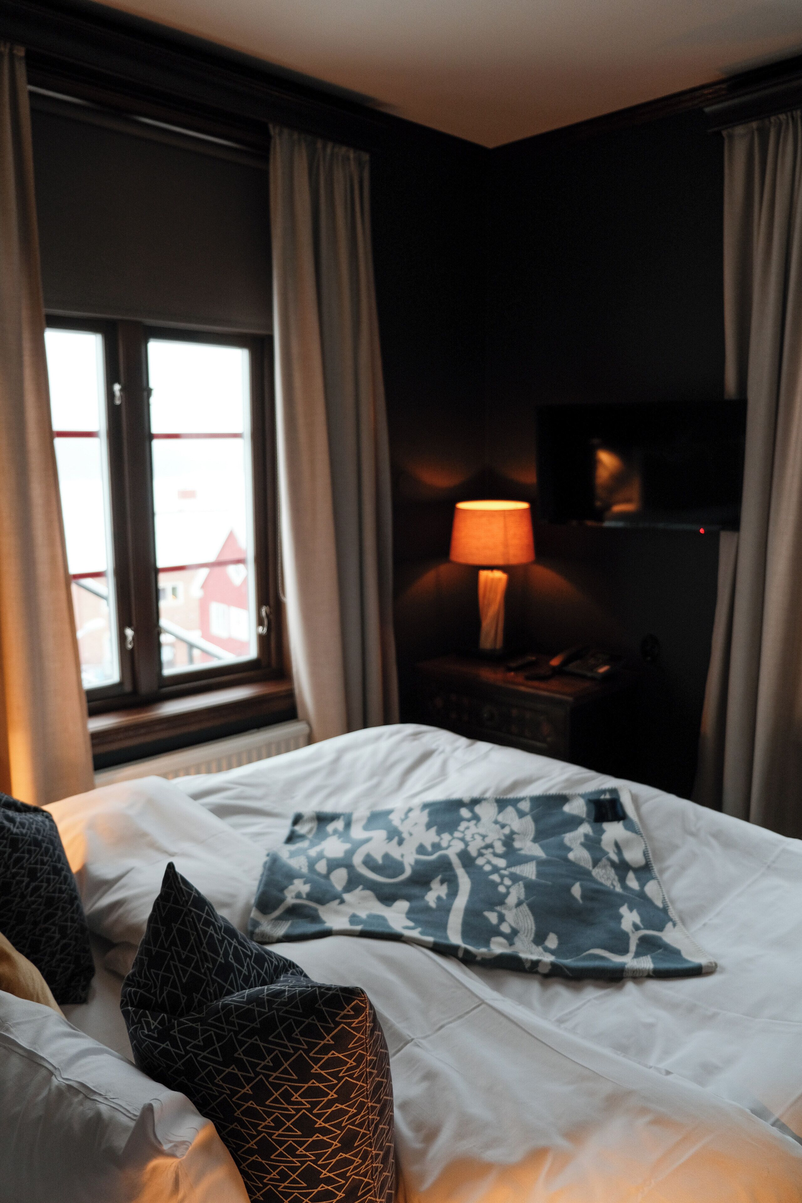 Doppel- oder Zweibettzimmer