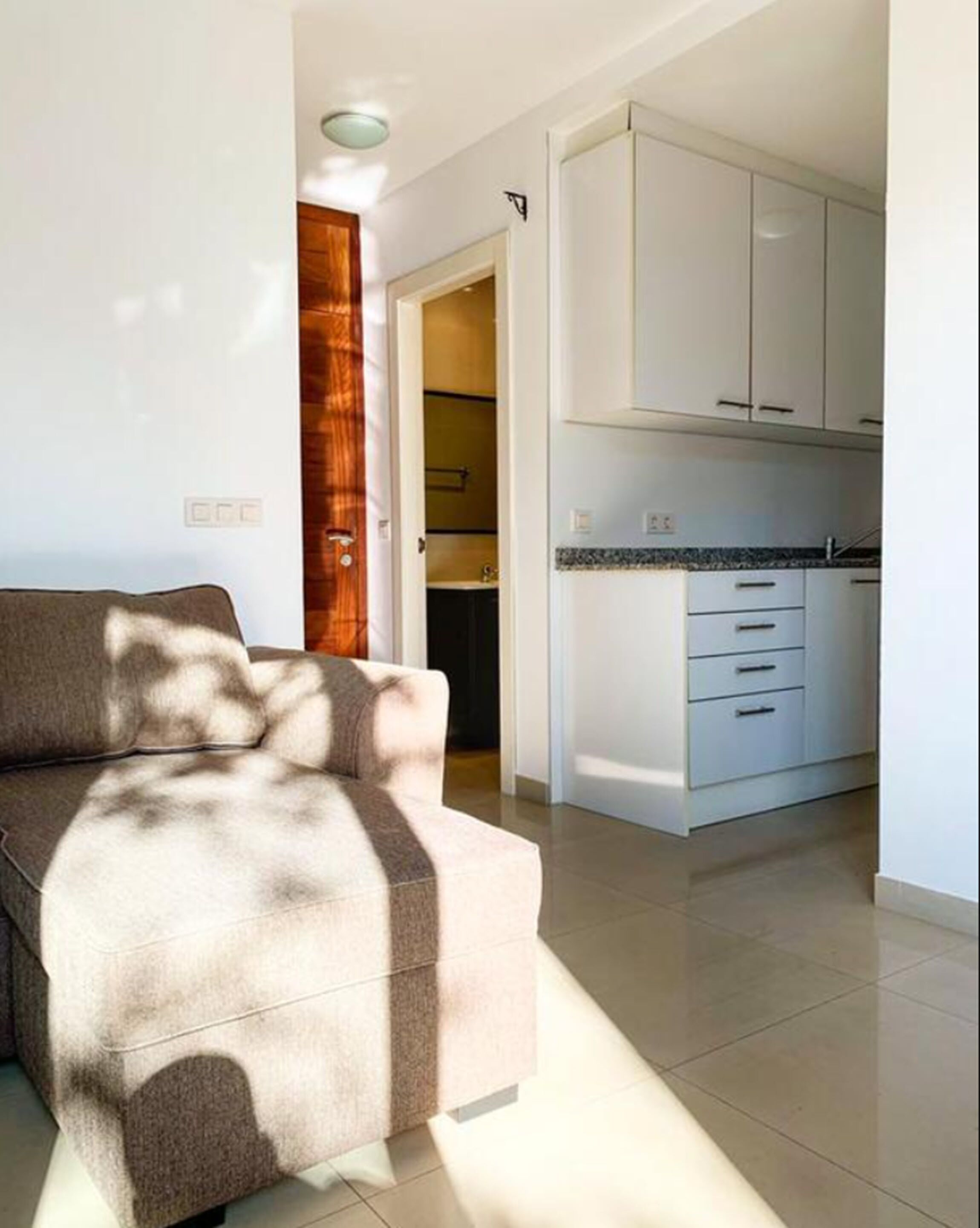 Baño | Regadera, secadora de cabello, toallas, jabón 