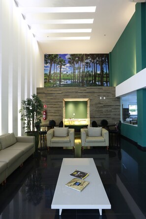 Sala de estar en el lobby