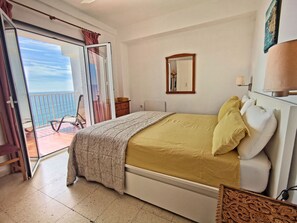 Miscellaneous - Carabeo Vista Mar (Nerja)